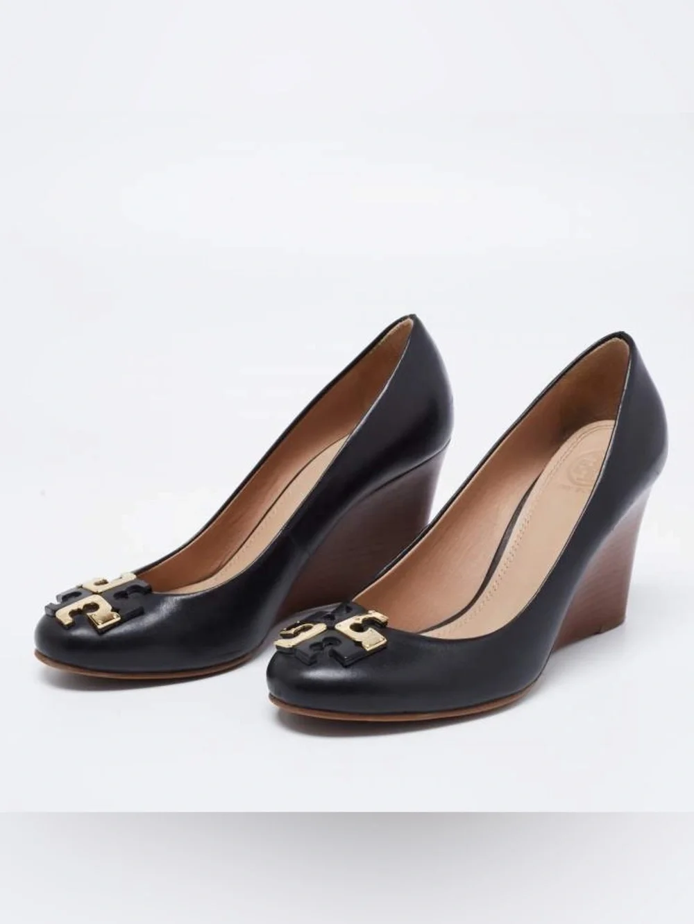 Tory Burch Lowell Logo Wedge Pumps Heels Black Leather Size 9.5 - Picture 9 of 9